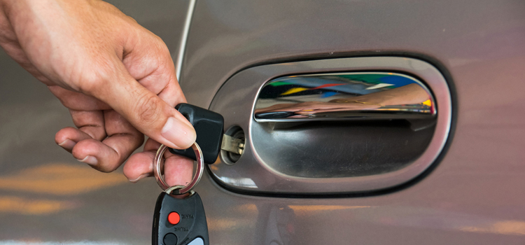 Car door lock repair in West Hollywood